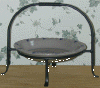 pie stand with pottery plate.gif (45335 bytes)